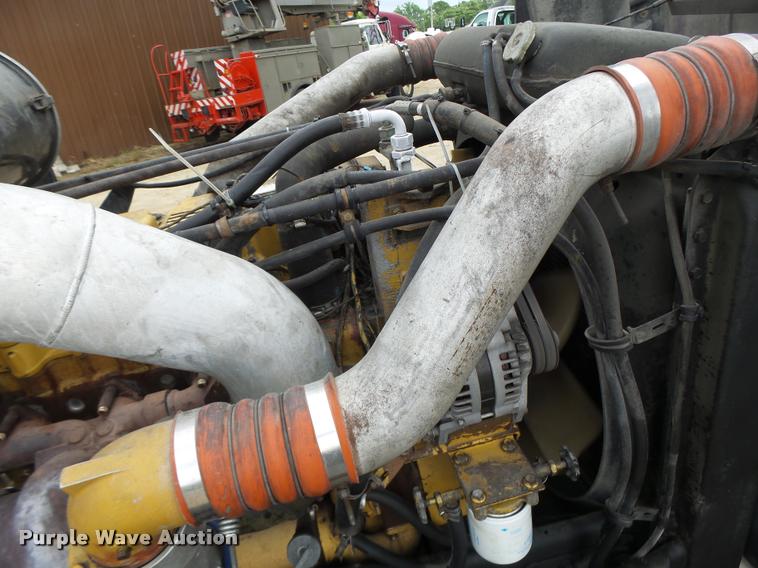 image for item DB1335 1995 Freightliner FLD semi truck