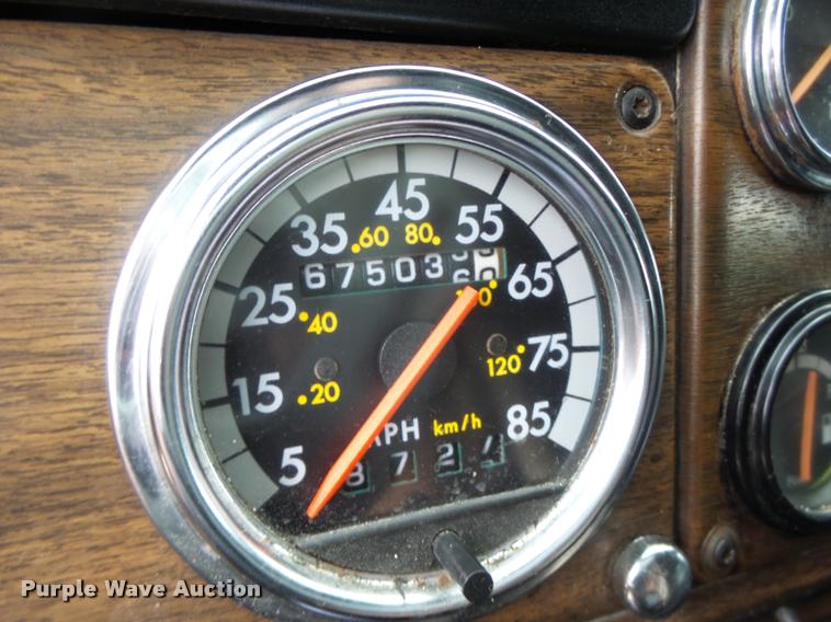 image for item DB1335 1995 Freightliner FLD semi truck