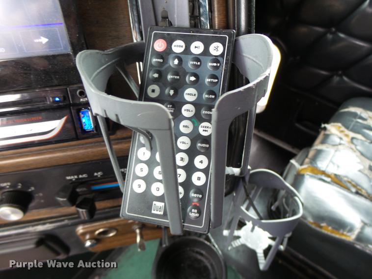 image for item DB1335 1995 Freightliner FLD semi truck