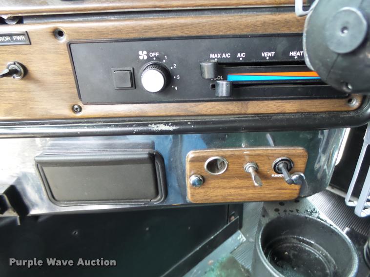 image for item DB1335 1995 Freightliner FLD semi truck