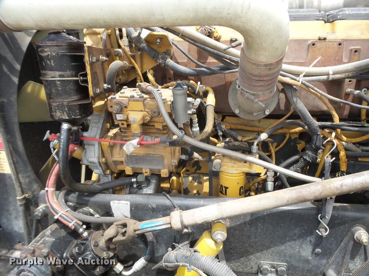 image for item DB2582 2000 Peterbilt 379 semi truck