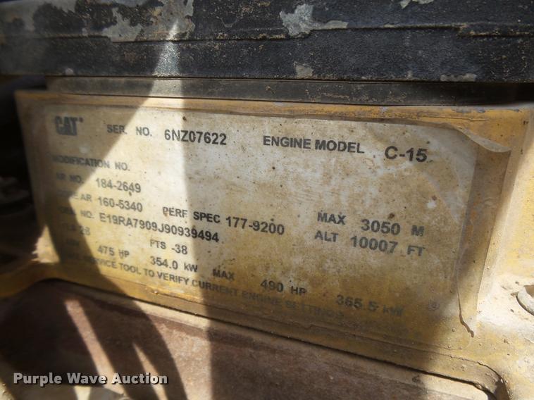 image for item DB2582 2000 Peterbilt 379 semi truck