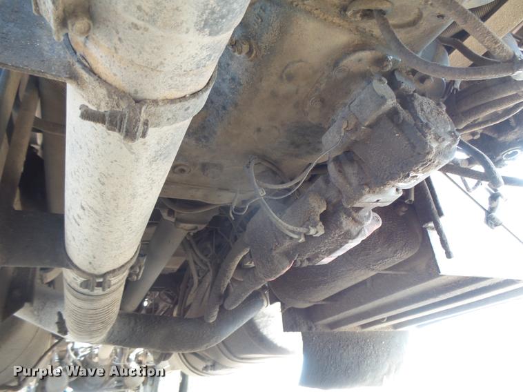 image for item DB2582 2000 Peterbilt 379 semi truck