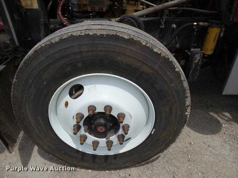 image for item DB2582 2000 Peterbilt 379 semi truck