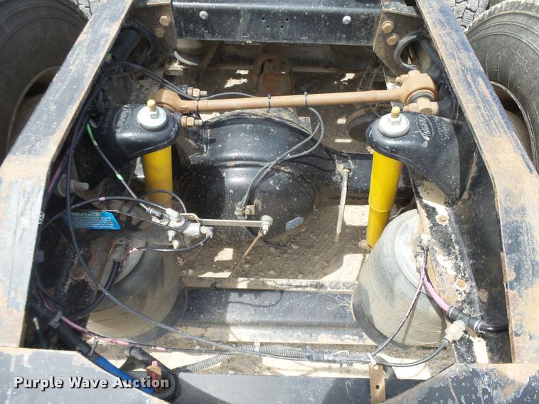 image for item DB2582 2000 Peterbilt 379 semi truck