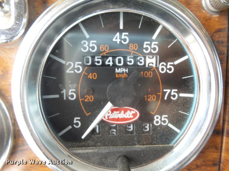 image for item DB2582 2000 Peterbilt 379 semi truck