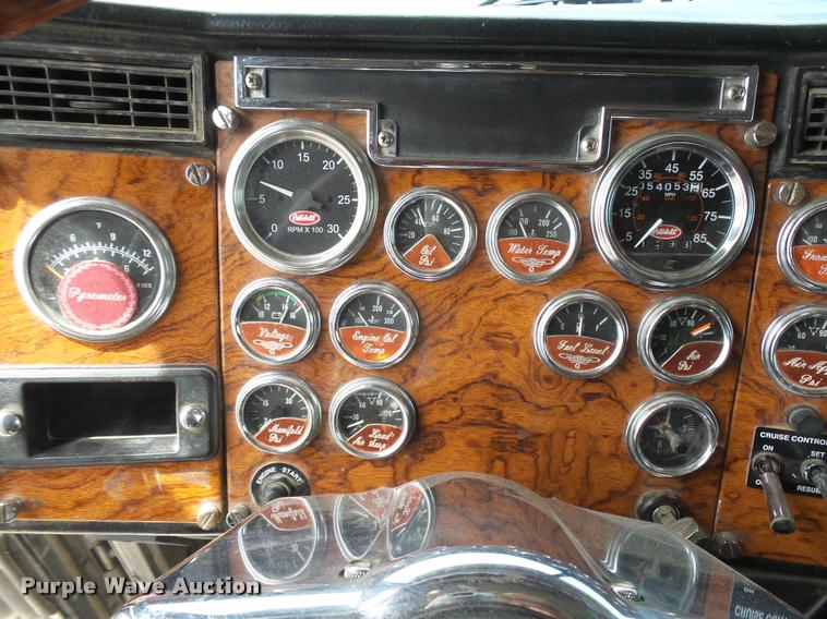 image for item DB2582 2000 Peterbilt 379 semi truck