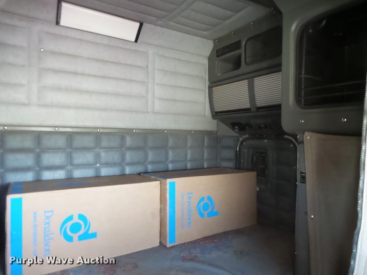 image for item DB2582 2000 Peterbilt 379 semi truck