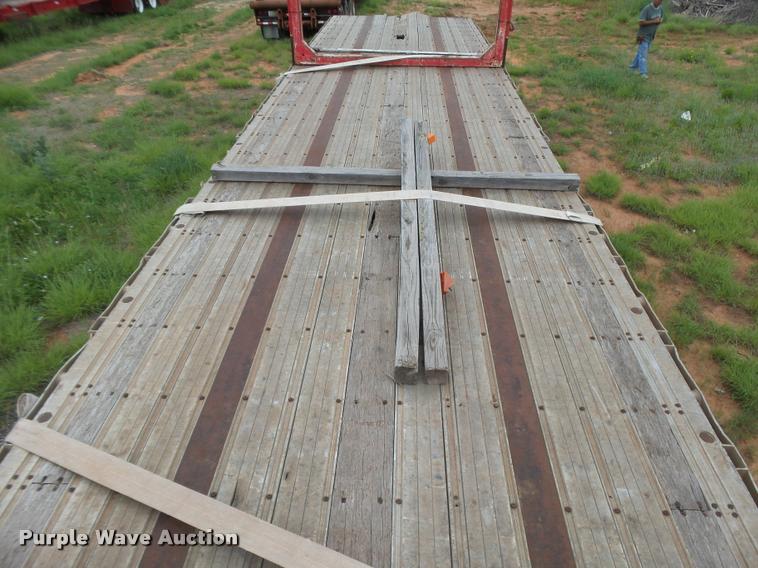 image for item DB2587 1995 Fontaine LFTW-5 flatbed trailer