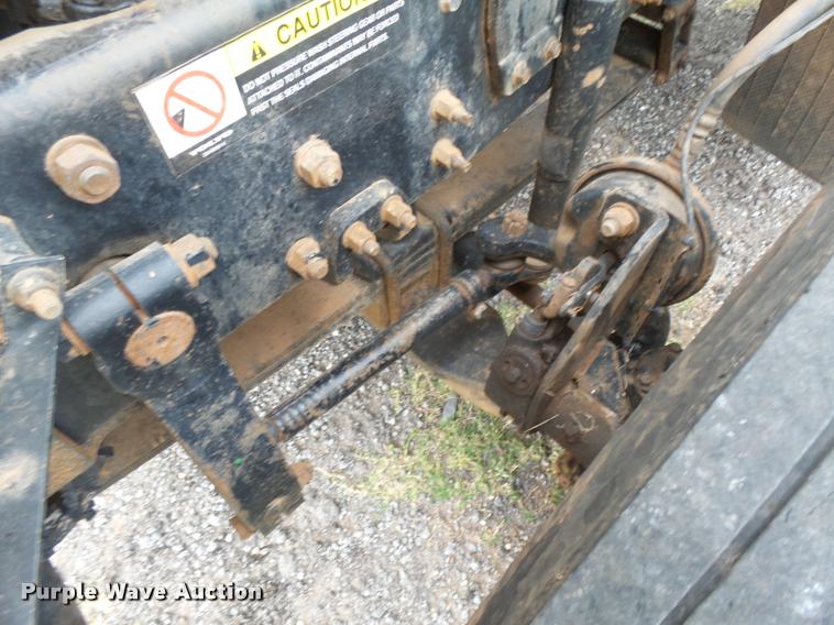 image for item DB2590 2008 Volvo VHD semi truck