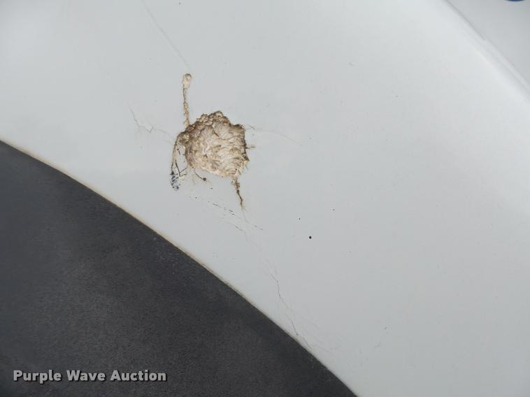 image for item DB2590 2008 Volvo VHD semi truck