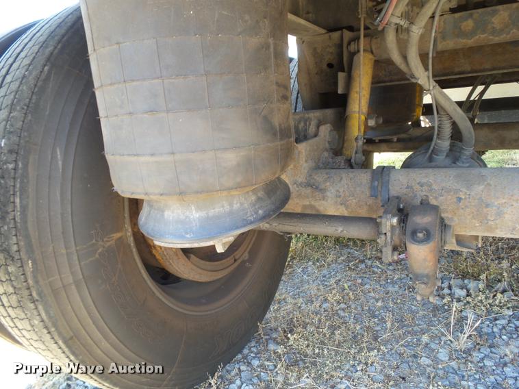 image for item DH9338 2004 Timpte double hopper grain trailer