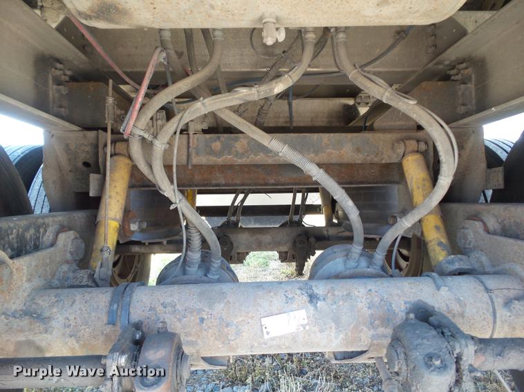 image for item DH9338 2004 Timpte double hopper grain trailer