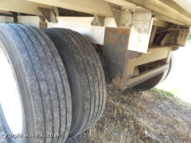 image for item DH9338 2004 Timpte double hopper grain trailer