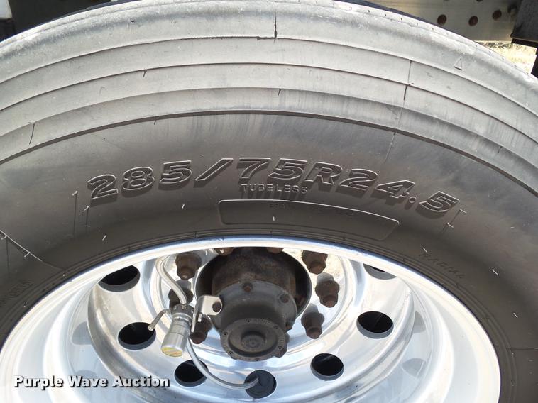 image for item DH9338 2004 Timpte double hopper grain trailer