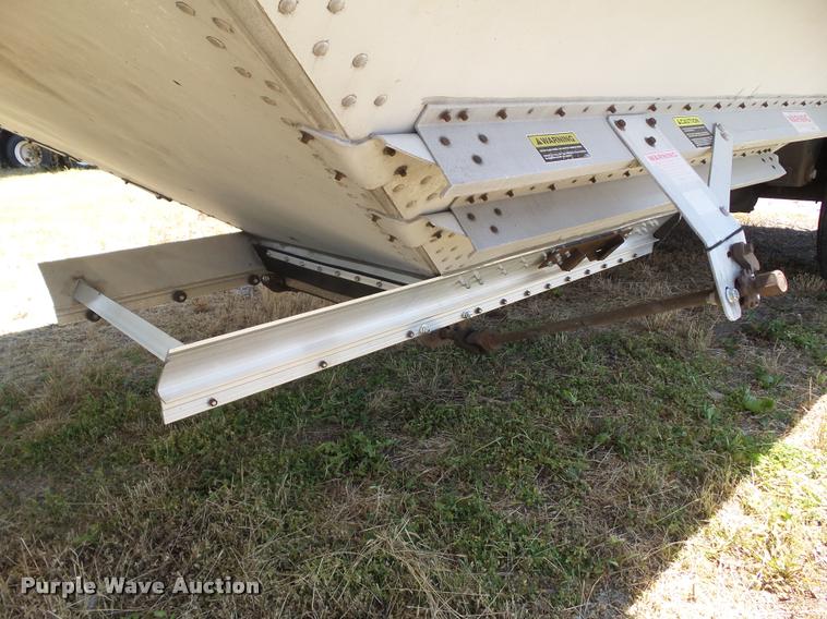 image for item DH9338 2004 Timpte double hopper grain trailer