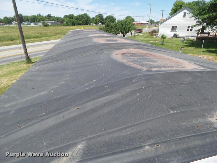 image for item DH9338 2004 Timpte double hopper grain trailer