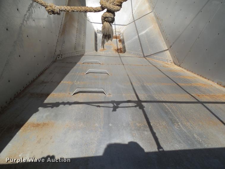 image for item DH9338 2004 Timpte double hopper grain trailer