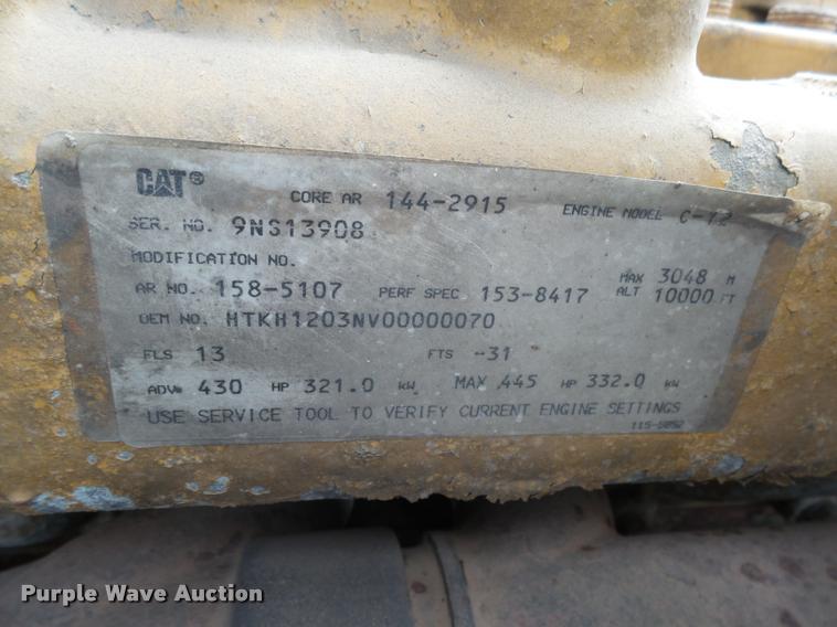 image for item DH9619 1999 International 9200 semi truck