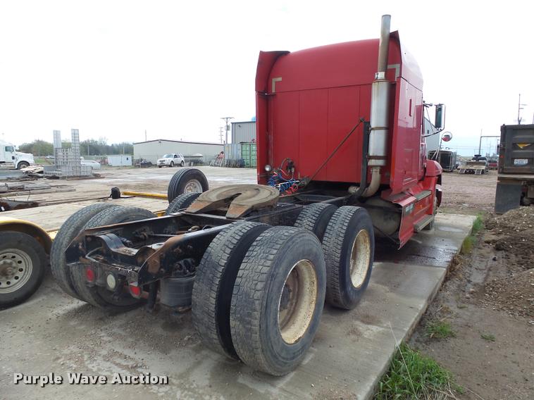 image for item DH9634 1993 Mack CH613 semi truck