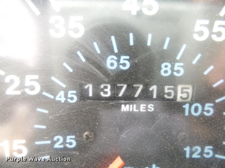 image for item DH9634 1993 Mack CH613 semi truck