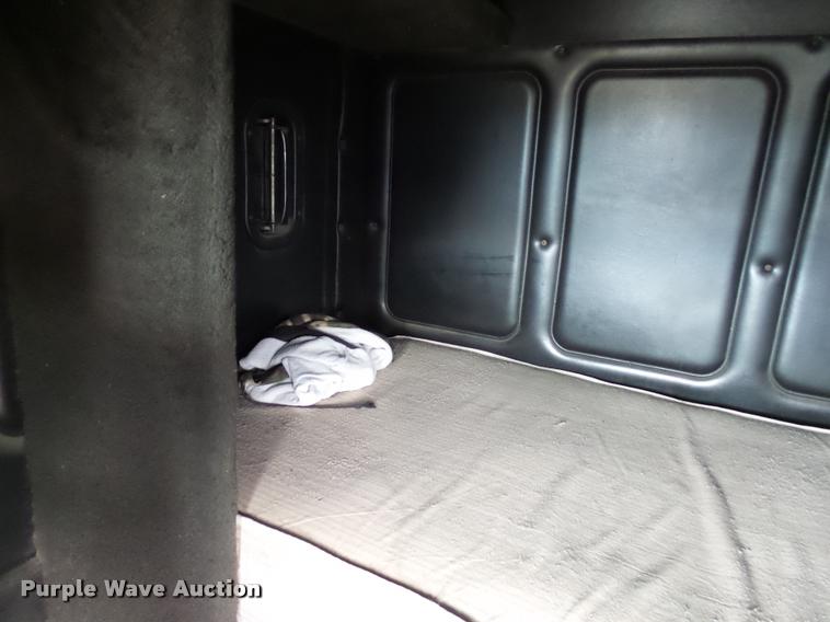 image for item DH9634 1993 Mack CH613 semi truck