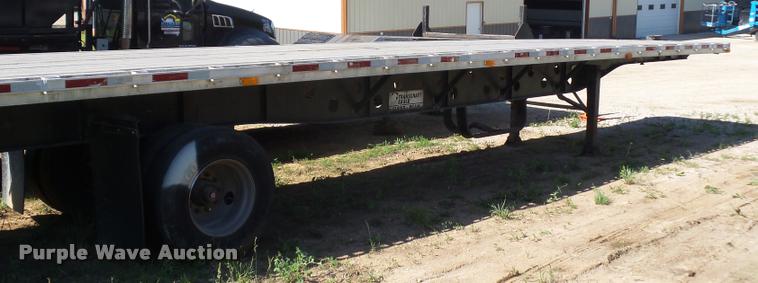 image for item DJ9510 1994 Transcraft flatbed trailer