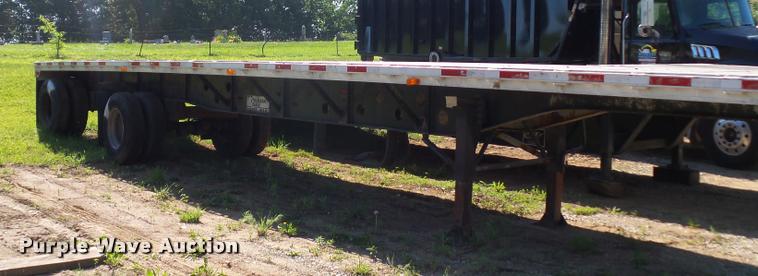 image for item DJ9510 1994 Transcraft flatbed trailer