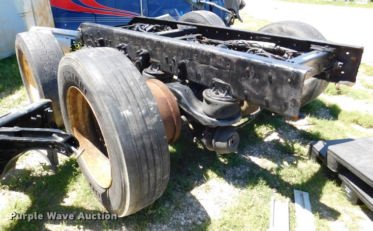 image for item DM9489 Kenworth T600 frame and axles
