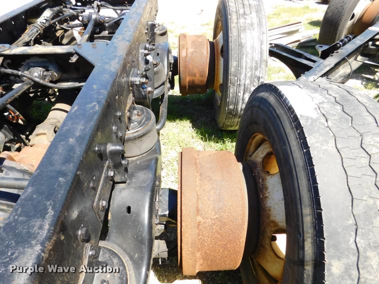 image for item DM9489 Kenworth T600 frame and axles