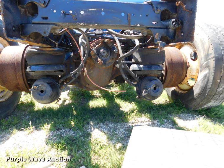 image for item DM9489 Kenworth T600 frame and axles