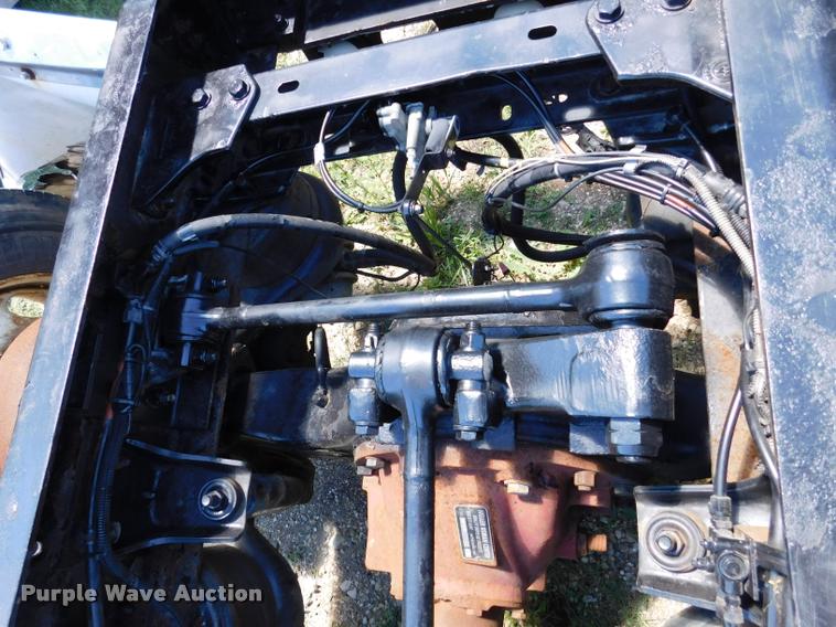 image for item DM9489 Kenworth T600 frame and axles