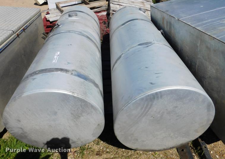 image for item DM9492 (2) 150 gallon fuel tanks