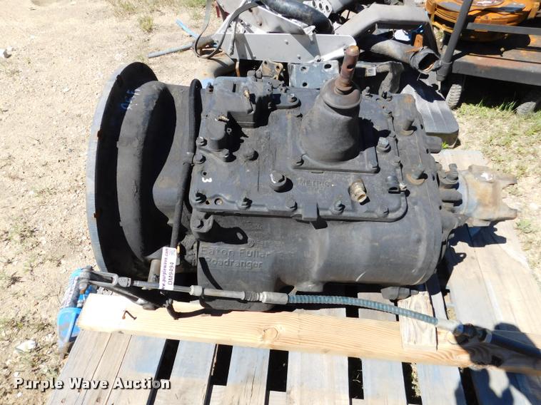 image for item DM9494 Eaton Fuller FR016210C 10 speed transmission