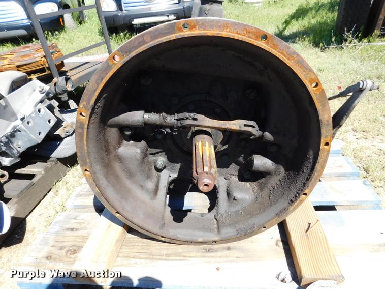 image for item DM9494 Eaton Fuller FR016210C 10 speed transmission