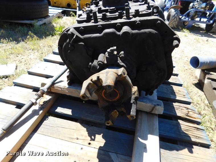 image for item DM9494 Eaton Fuller FR016210C 10 speed transmission