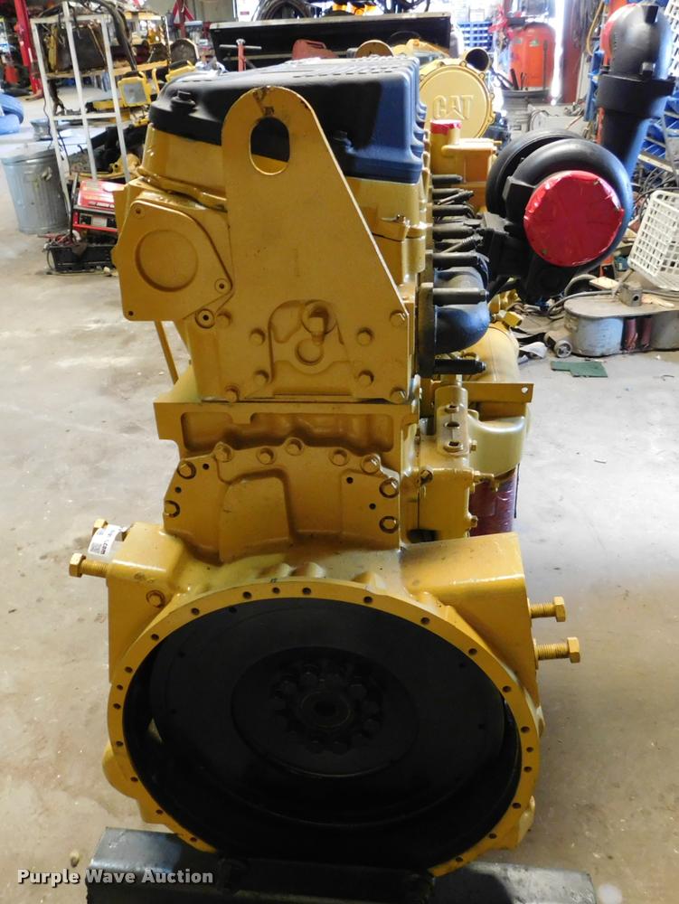 image for item DM9498 Caterpillar 3406 six cylinder turbo diesel engine