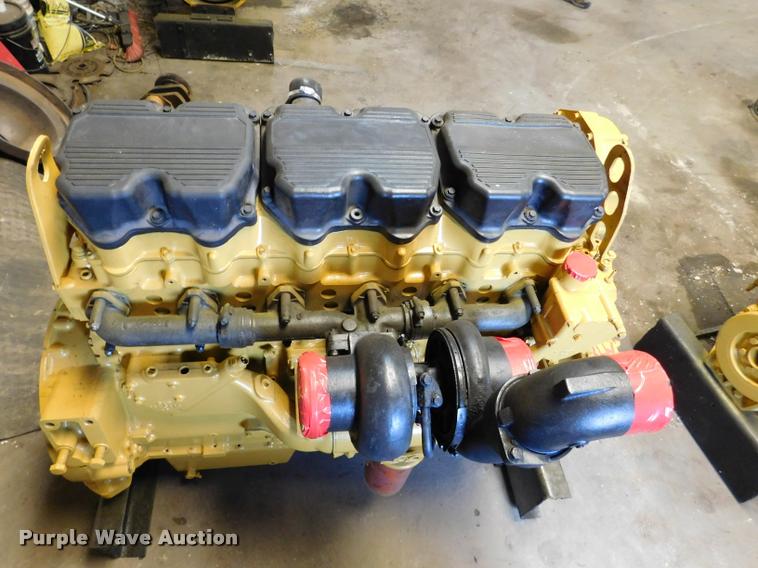 image for item DM9498 Caterpillar 3406 six cylinder turbo diesel engine