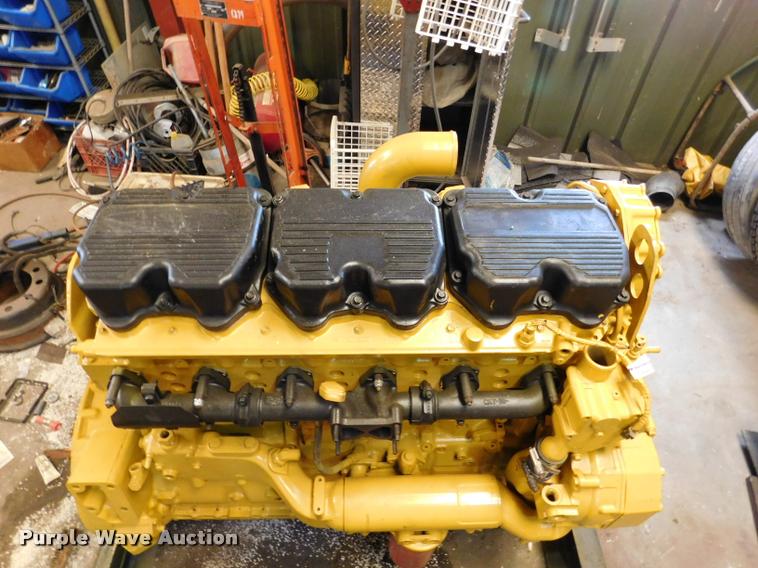 image for item DM9499 Caterpillar C15 Acert six cylinder diesel engine