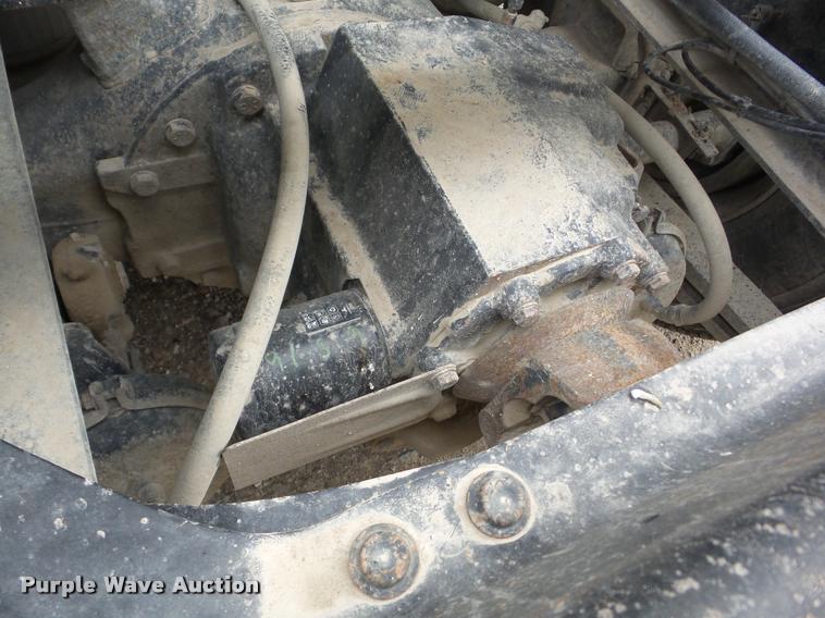 image for item J8625 1995 Freightliner FLD semi truck