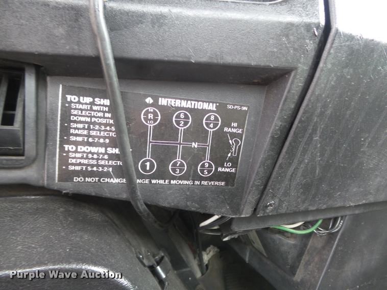 image for item K7614 1997 International 8100 semi truck