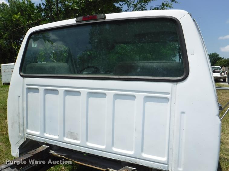 image for item CA9614 1994 Ford F450 Super Duty XL cab and chassis