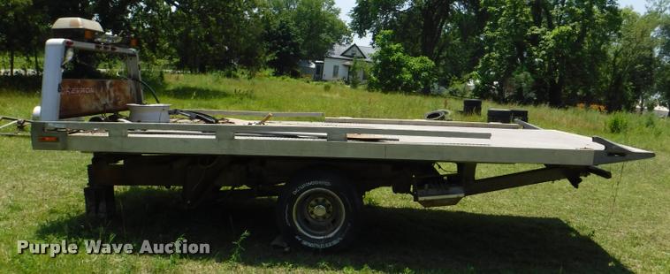 image for item CA9616 Chevron rollback bed