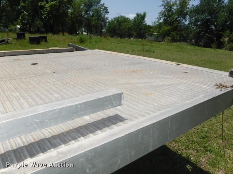 image for item CA9616 Chevron rollback bed