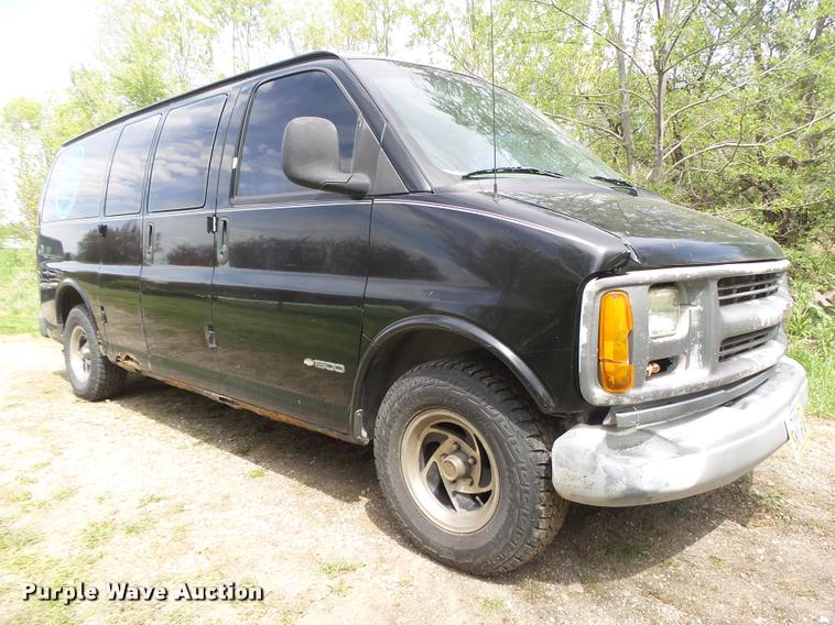 image for item DA0664 1998 Chevrolet Express 1500 Cargo van