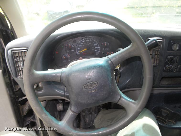 image for item DA0664 1998 Chevrolet Express 1500 Cargo van