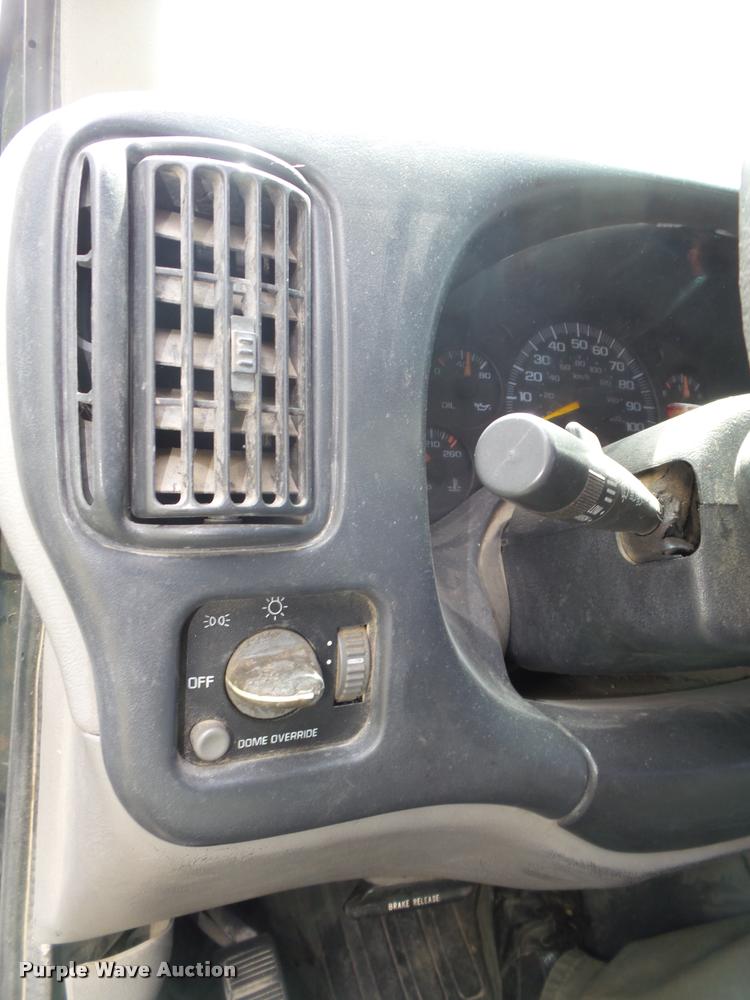 image for item DA0664 1998 Chevrolet Express 1500 Cargo van