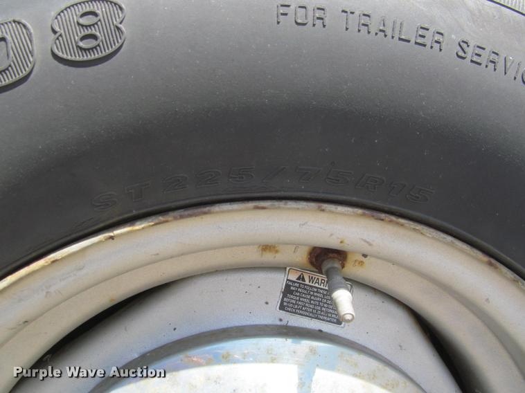 image for item DA1013 1997 Featherlite 4930 enclosed cargo trailer