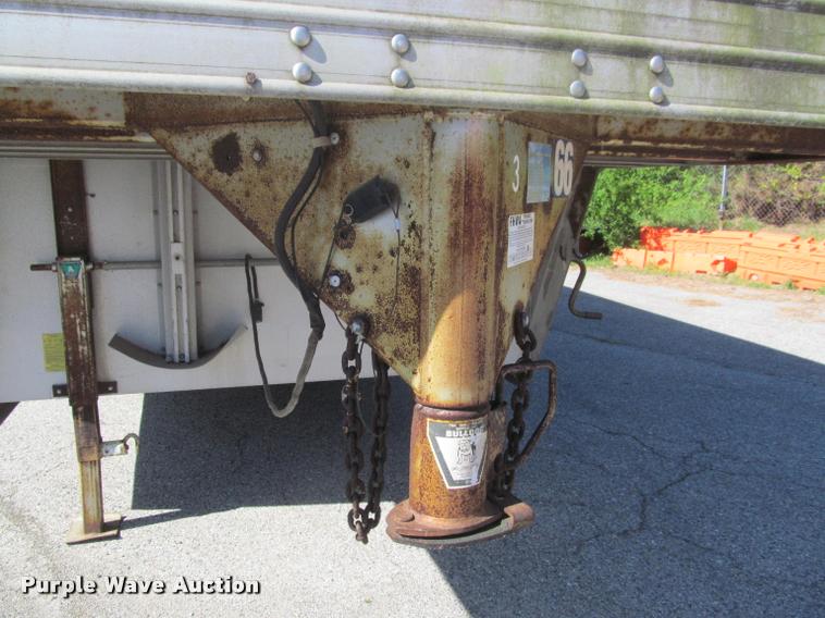 image for item DA1014 1997 Featherlite 4930 enclosed cargo trailer