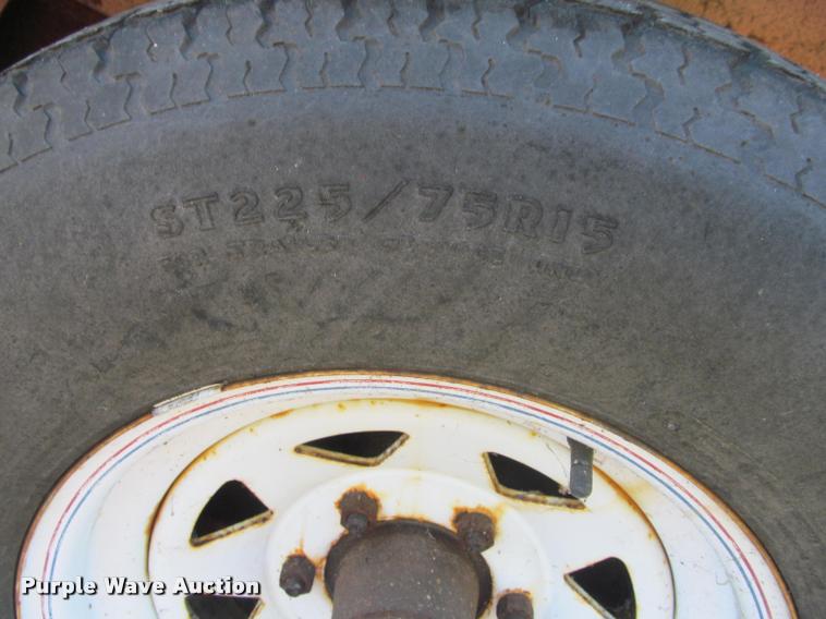 image for item DA1014 1997 Featherlite 4930 enclosed cargo trailer